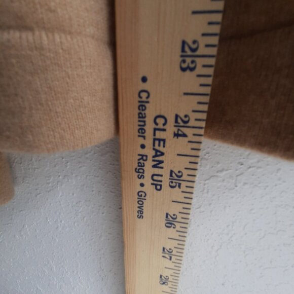 100% Cashmere Turtleneck Sweater Brown Jones New York Light Brown Tan - Picture 4 of 4